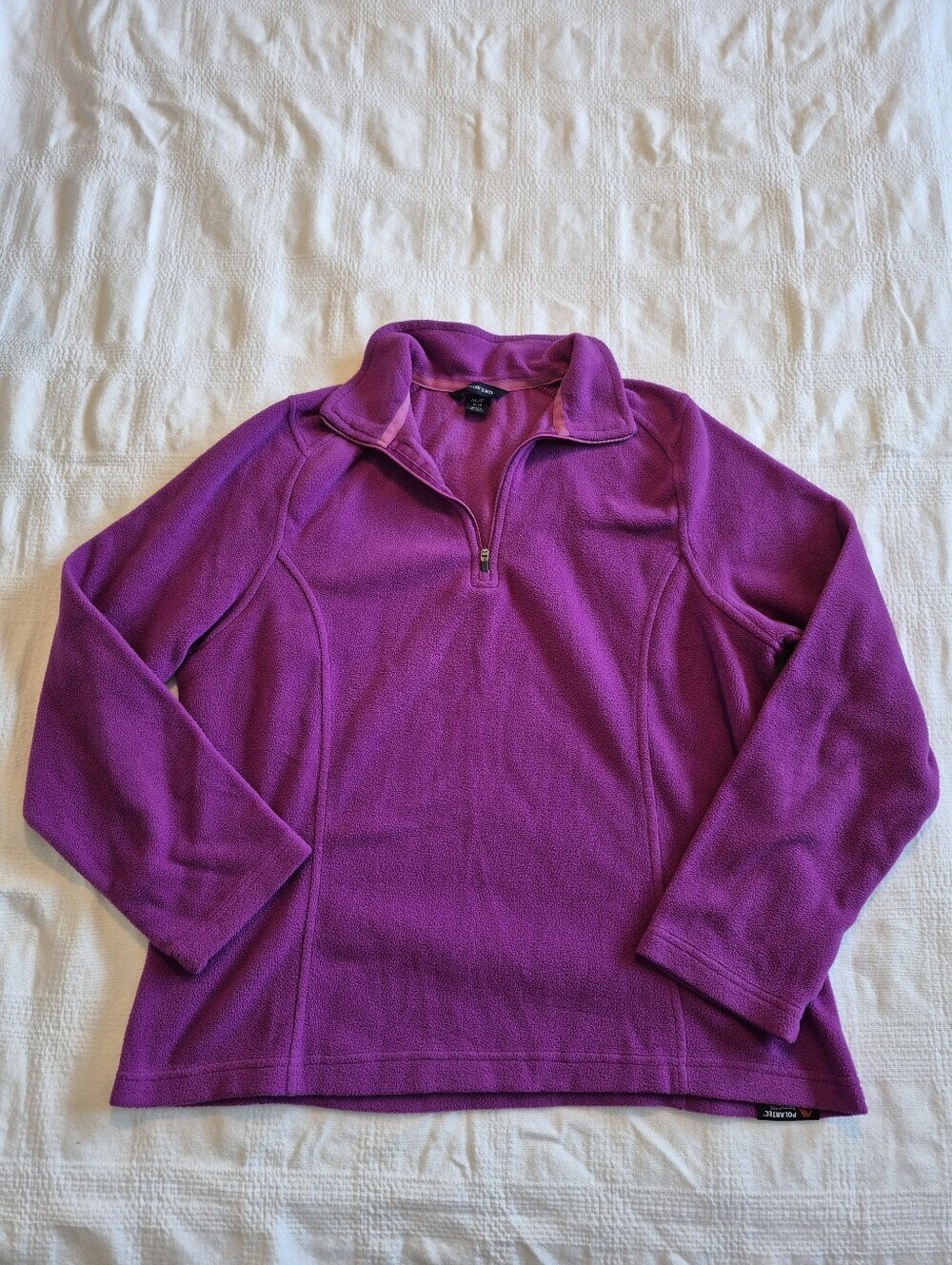 Lands' End women's Medium Petit purple fleece sweater, pullover 1/4 zipper GUC